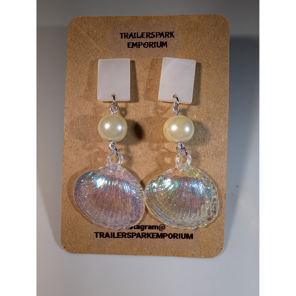 Trailerspark Emporium Iridescent Seashell Pearl Drop Earrings Nickel Free Beach